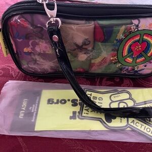 RARE Retro Collection of 4 Designer totes in Case -ARTWORK BY LUCY LIU